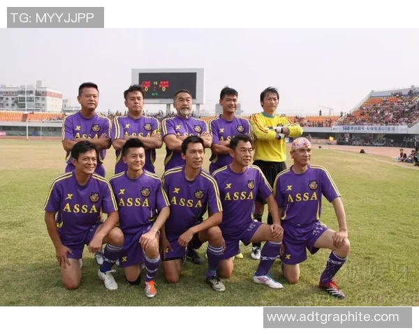 精选微信壁纸图片展现足球明星风采让你随时随地感受激情与魅力